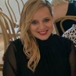 Meet your Posher, Jeannette